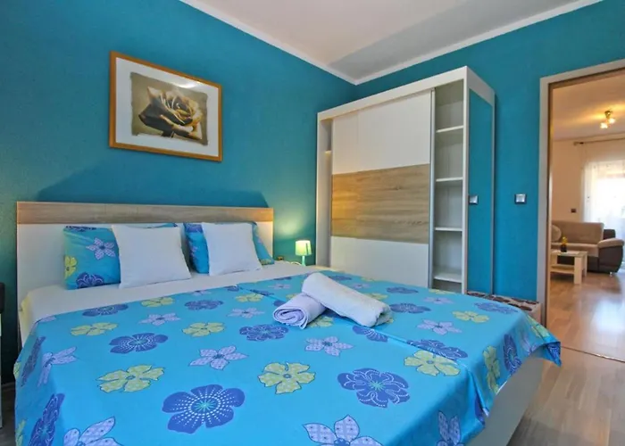 Lejlighed Spacious With Terrace And Bbq