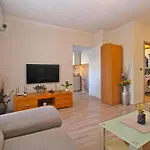 Spacious With Terrace And Bbq